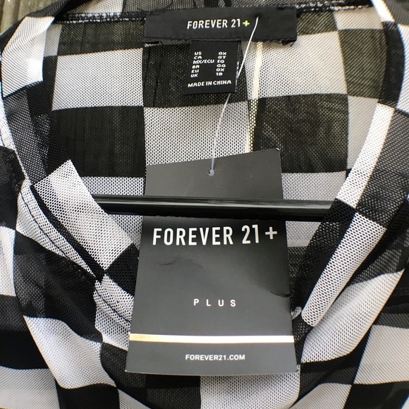 Forever 21 Tops - Forever 21 Checkerboard Tee